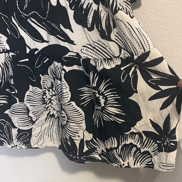 Rachel Zoe Monochrome floral Dress Medium - Picture 8 of 8